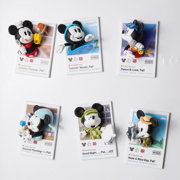 Disney Mickey Mouse Fun Life Series Magnetic Figure Blind Box