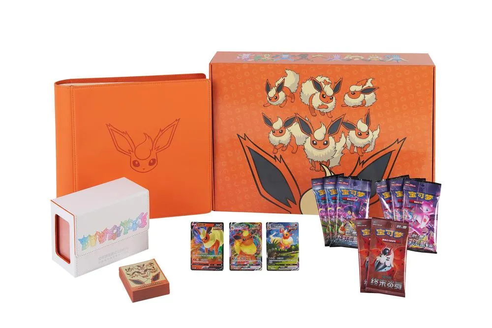 f66d61ec-a90a-42dc-97e5-77855e46dfff Pokémon TCG Flareon Premium Collection Box – Image 1